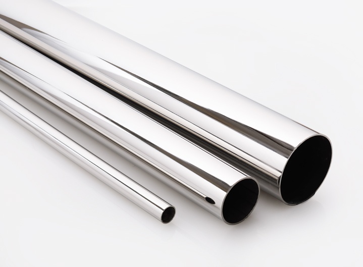 Stainless Steel Seamless Pipes – 304 316L Grade